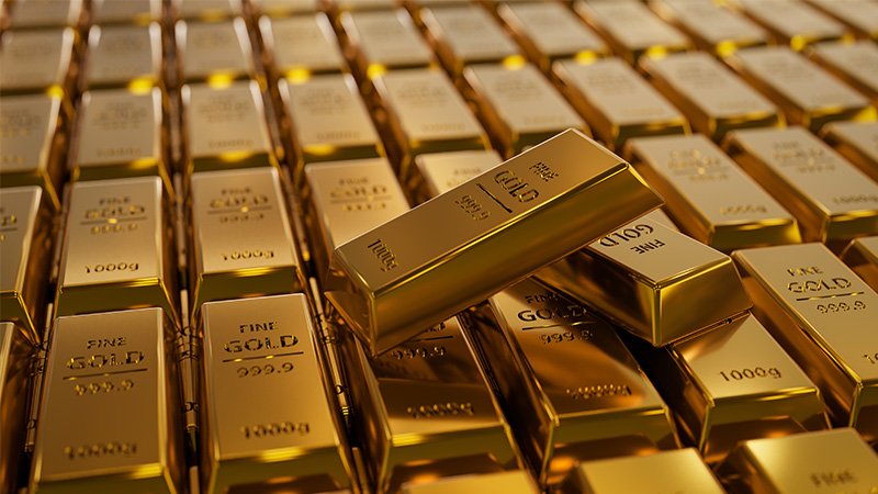 Fed Trims Rates Again—Gold Vaults Past ,200 Anyway