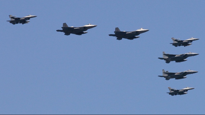 Trump Says US Now Has Control of Iranian Airspace – Demands an Unconditional Surrender