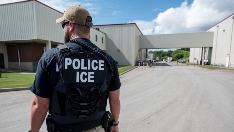 US Could See First Year of Negative Net Migration Since 1970s