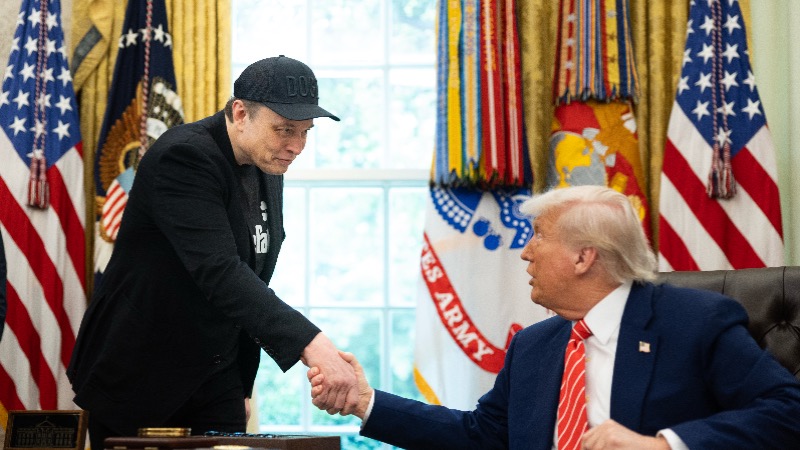 Elon Musk Apologizes to President Trump After Public Feud