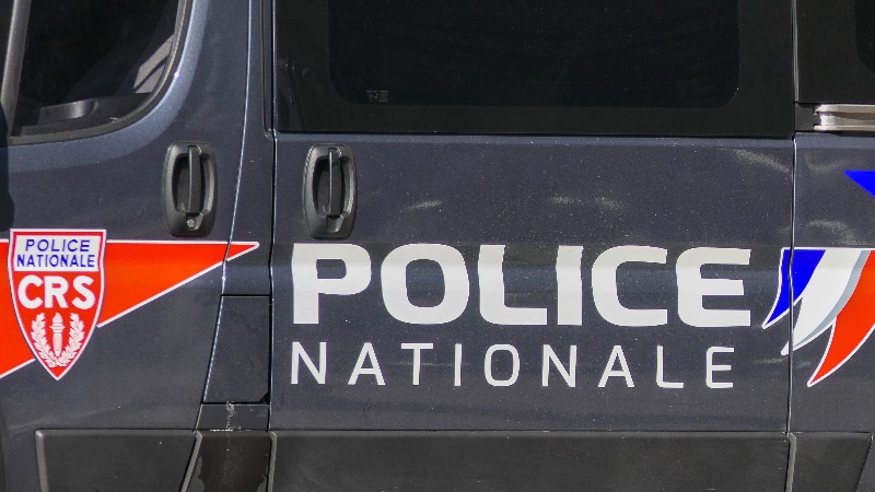 ‘Irregular’ Alien Baker in France Convicted of Exchanging Candy For Teens’ Phone Numbers to Send Sexual Messages