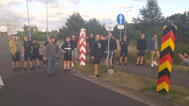 German Police Detain Poles Guarding Border Against Illegal Migration Amid Rising Migrant Handovers