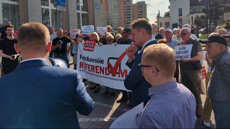 PolishProtest.jpg