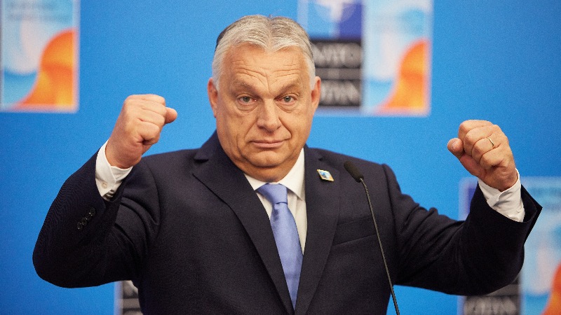 ‘Ukraine is Not in NATO, My Job is to Keep it That Way,’ Orbán Tells Press Outside NATO Summit