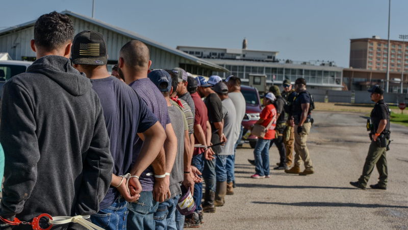 Feds Arrest 84 Illegals at Louisiana Racetrack