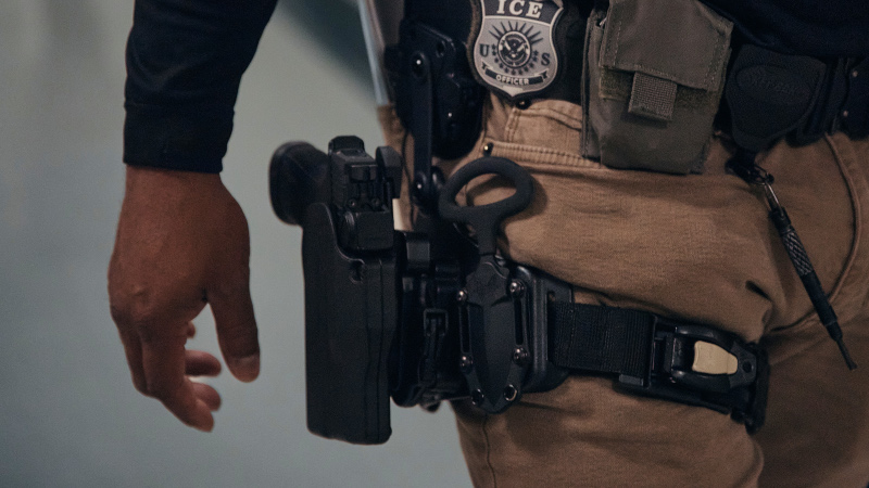 Woman Charged With Threatening to Shoot ICE Agents