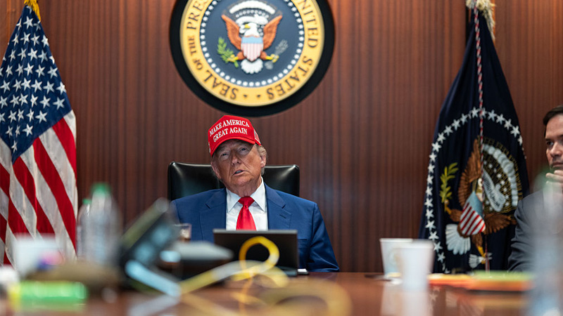 Ron Paul – ‘President Trump: End the War Now!’