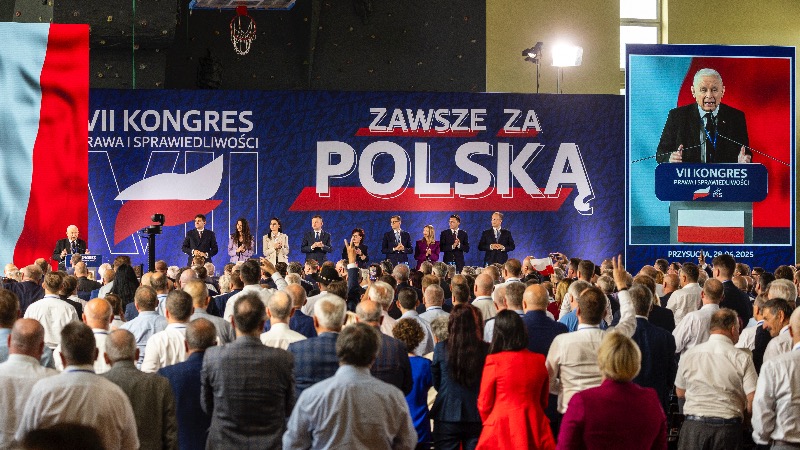 Polish PiS Leader’s ‘Secret’ Meeting with Centrist Parliament Speaker Spooks Tusk Coalition