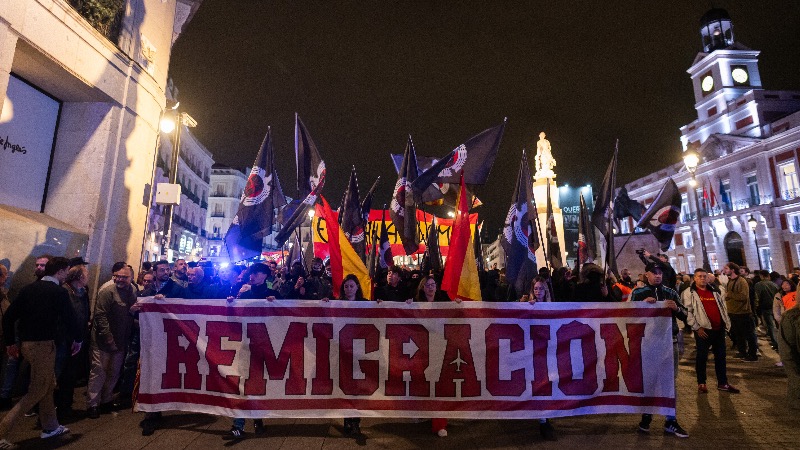 70% of Spaniards Want Mass Deportations, Including Most in The Socialist Party
