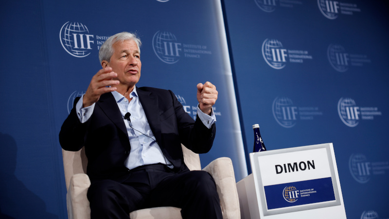 JP Morgan CEO Jamie Dimon Blasts Democrats as “Idiots” Obsessed With Failed Wokeism  