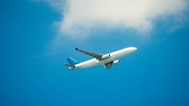 Sudden Deaths, Incapacitations Soar Among Covid-Jabbed Airline Pilots
