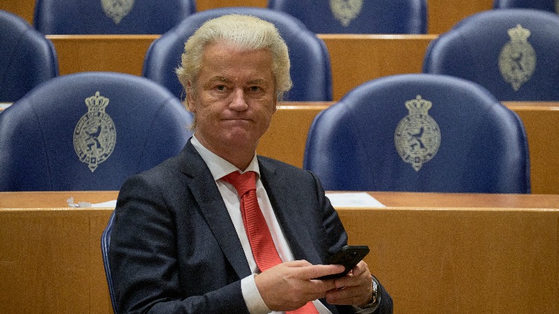 Right-Wing Surge in Dutch Elections After Teen’s Murder