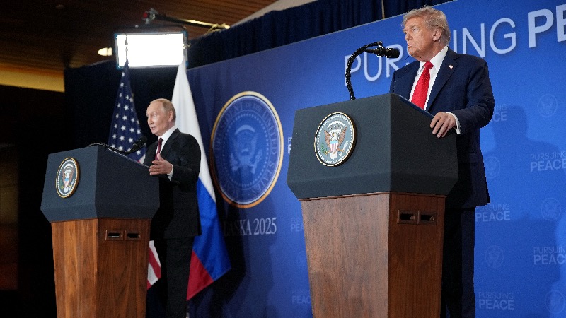 Watch: Trump Holds Press Conference With Putin