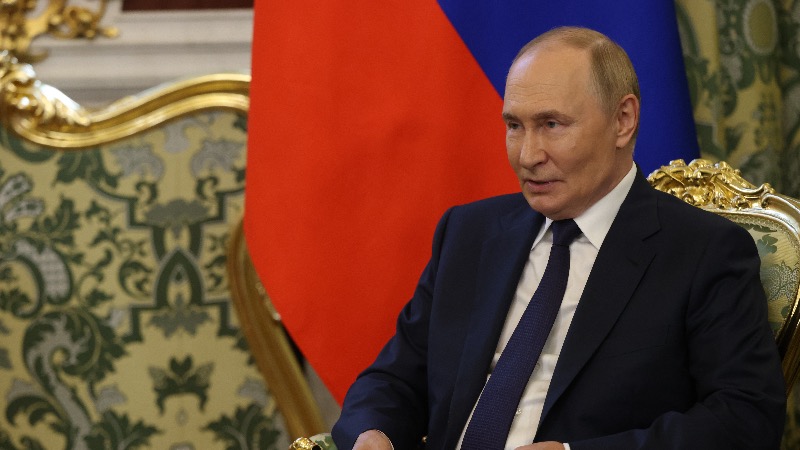 Kremlin Says Trump’s Ukraine War-Ending Offer Is Acceptable