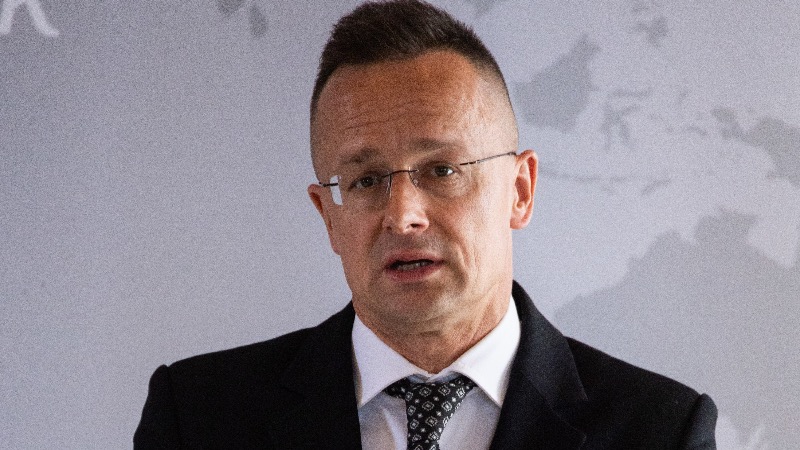 Hungarian FM Blasts Ukraine For Endangering National Energy Security