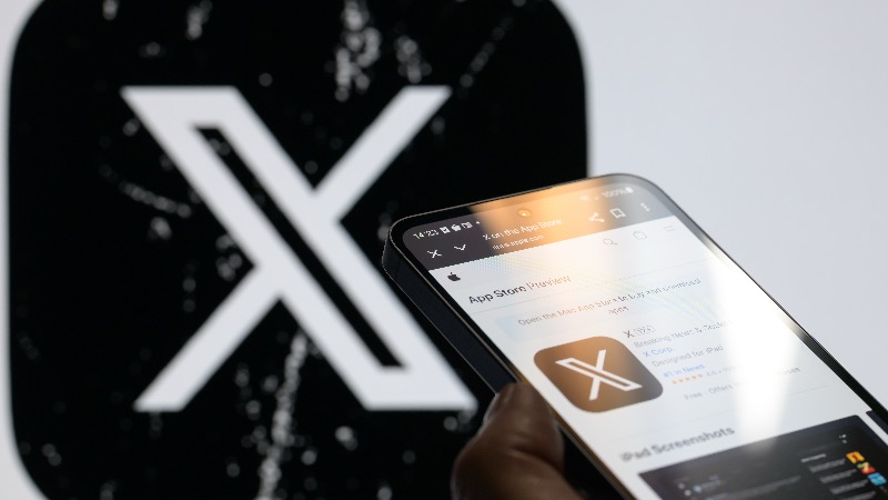 X Sues Apple & OpenAI For Alleged Antitrust Collusion Over ChatGPT Integration & App Store Practices