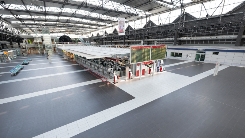 German Air Traffic Remains Far Below Pre-COVID Levels