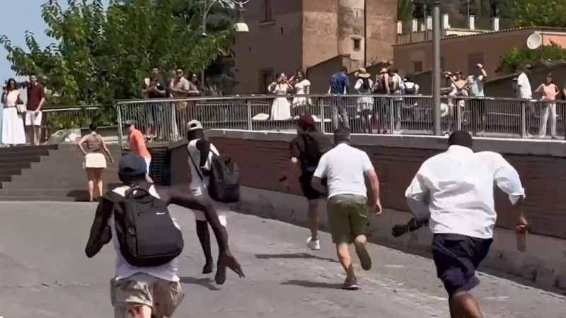 Wild Video! Migrant Scammers In Italy Chase Down Popular YouTuber For Exposing Their Grift