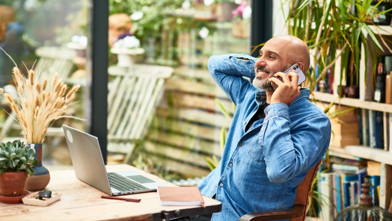 AI-Powered Radar Can Now Spy On Your Phone Calls From 10 Feet Away