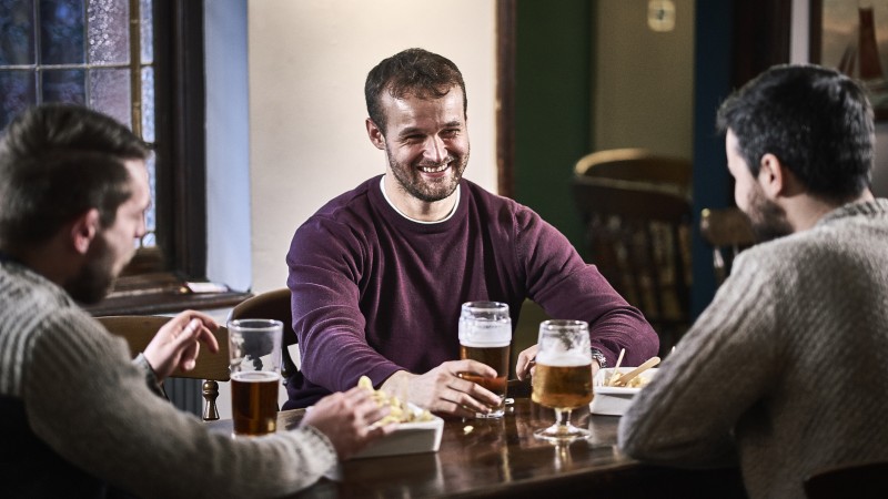 Rubbish! UK Gov’t Mulling Crackdown On Free Speech In Pubs