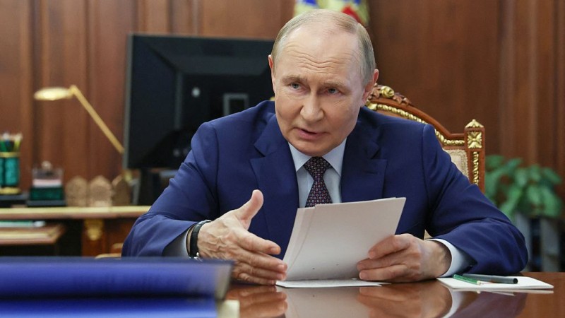 Friday Live: Putin To Meet With Trump In Historic Alaska Summit Aiming To End Ukraine-Russia War