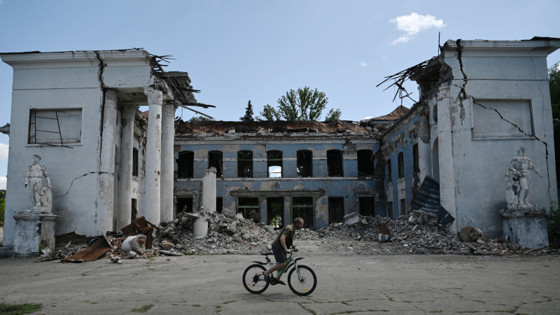 Ukraine Kills Civilians Trying to Cross Into Russia – Senior Diplomat
