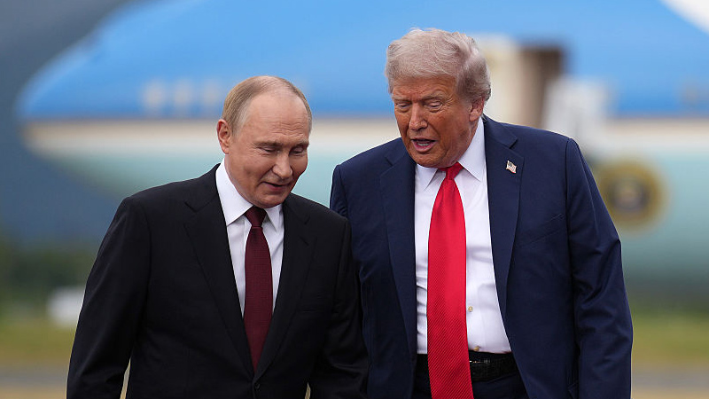 ALEX JONES: Trump’s Ukraine War Peace Summit in Alaska with Putin was a HUGE Success!