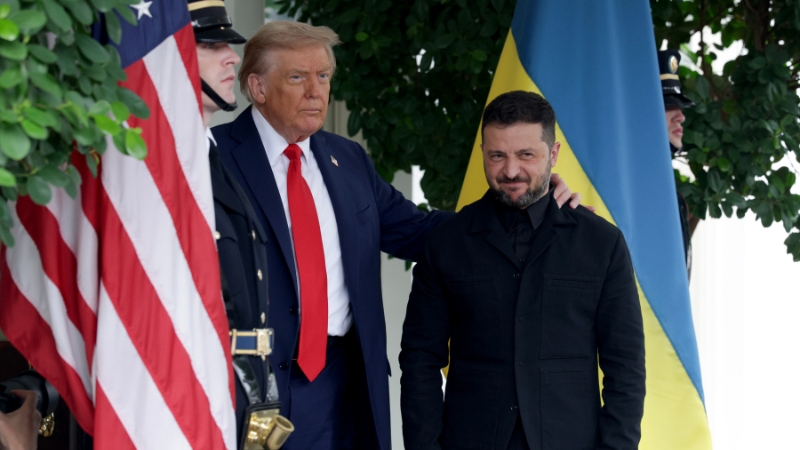 Zelensky Wants Tomahawk Cruise Missiles To End War with Russia