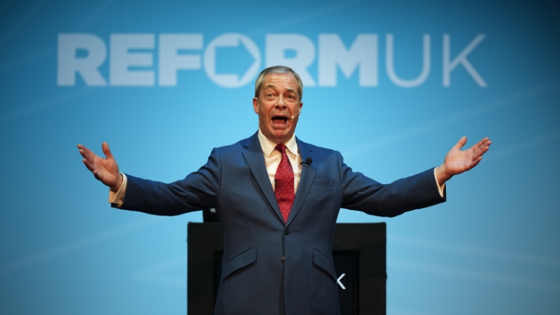 Farage on Course To Become Next UK PM