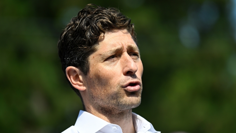 WATCH: White Minneapolis Mayor Jacob Frey Campaigns in Somali