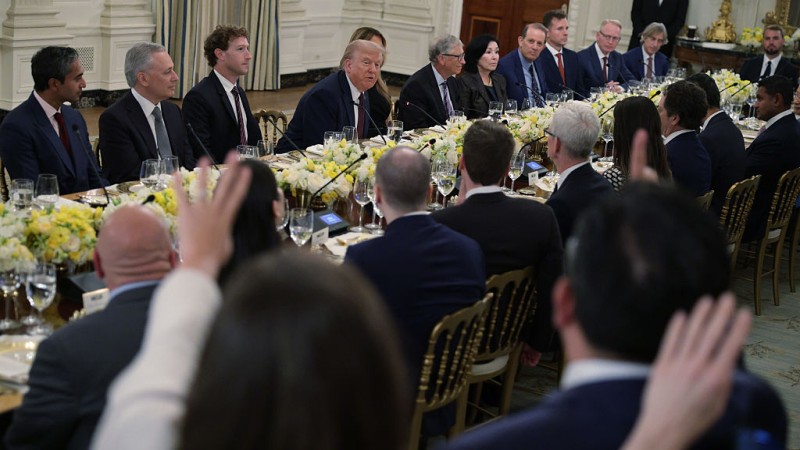 potuswhitehouse.jpg