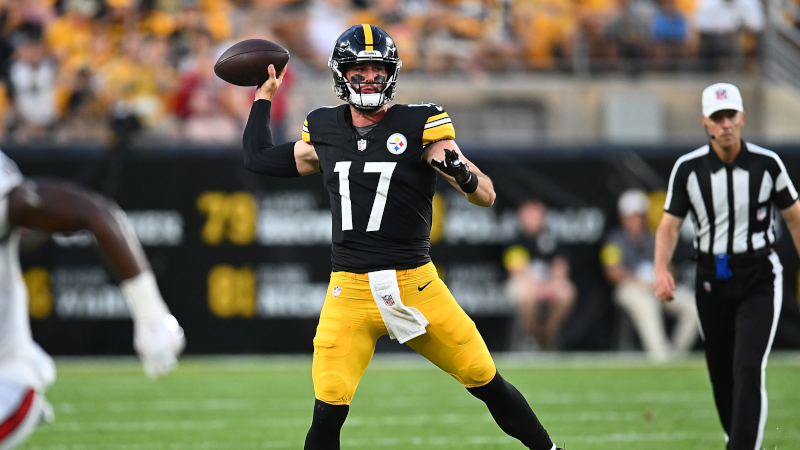 NFL Quarterback Injured During Mugging in Dublin City Center