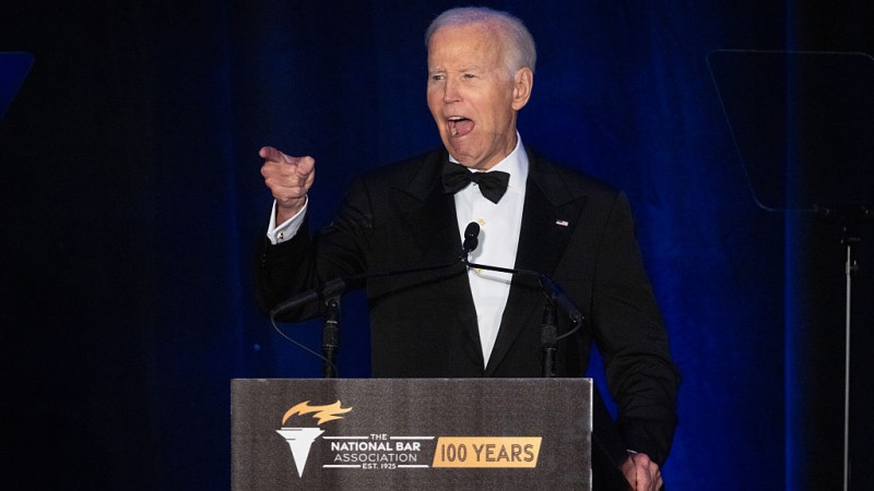 Breaking Live! Biden Regime Added Tulsi Gabbard, GOP Congressmen, J6 Defendants & Anti-Mask American Citizens To Terror Watchlist