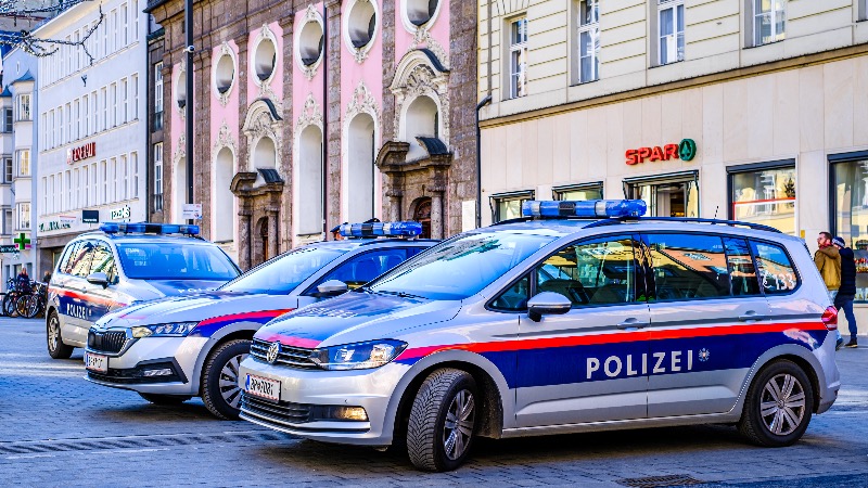 Teen Aliens On Trial For Raping And Blackmailing Teacher In Austria