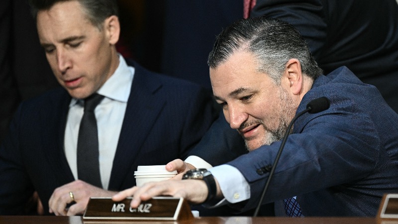 Ted Cruz Targets Government “Jawboning” Of Big Tech, Vows Legislation