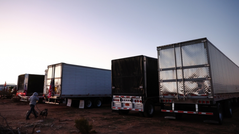 Florida Suing California and Washington State for Issuing Truck Licences to Illegal Immigrants