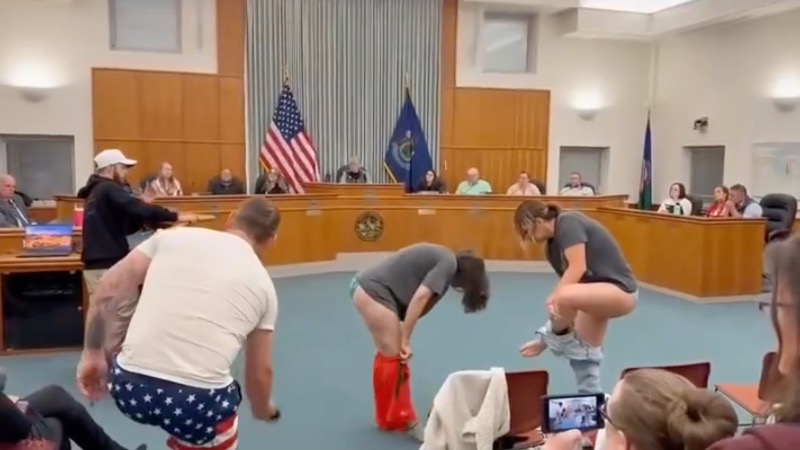 Maine Parents Protest Tranny Locker Room Policy By Stripping At School Board Meeting