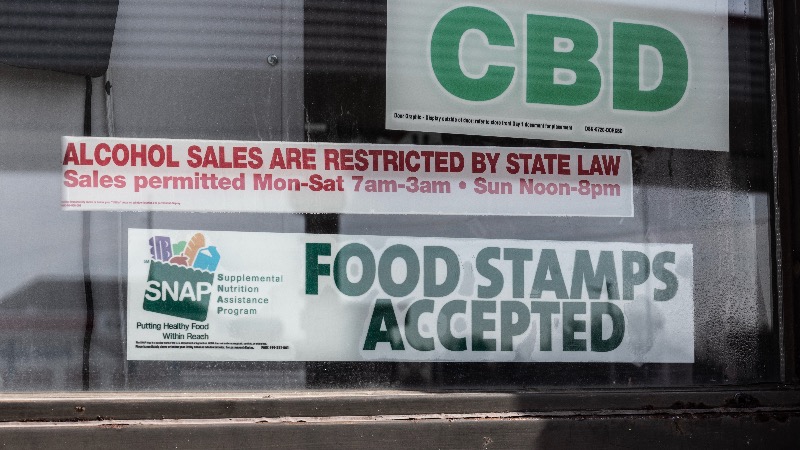 Massachusetts Wrongfully Tells SNAP Users Trump Is Why They Won’t Get Their Free Food Massachusetts Wrongfully Tells SNAP Users Trump Is Why They Won’t Get Their Free Food
