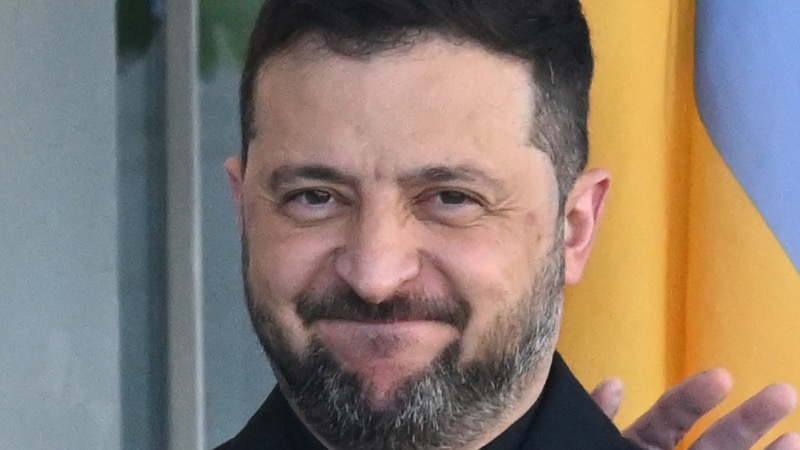 SmugZelensky.jpg