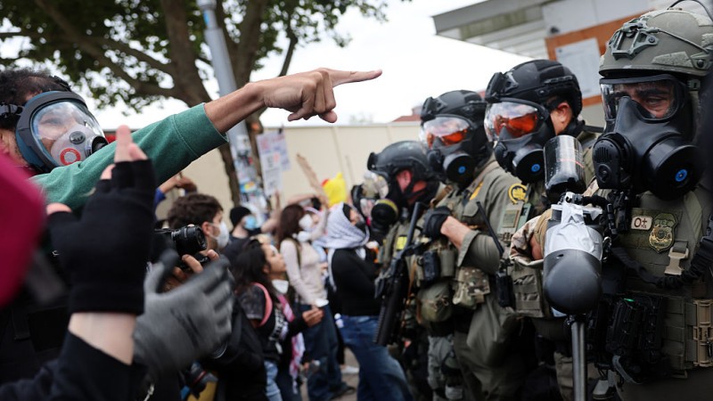 Monday Live: Top Dems Say Trump Unleashing Martial Law As National Guard Is Deployed To Thwart Far-Left Uprisings Across Nation