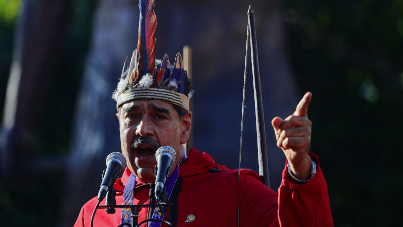 Maduro Boasts He’s Moved Thousands of Russian Anti-Air Missiles to Venezuela’s Coast Maduro Boasts He’s Moved Thousands of Russian Anti-Air Missiles to Venezuela’s Coast