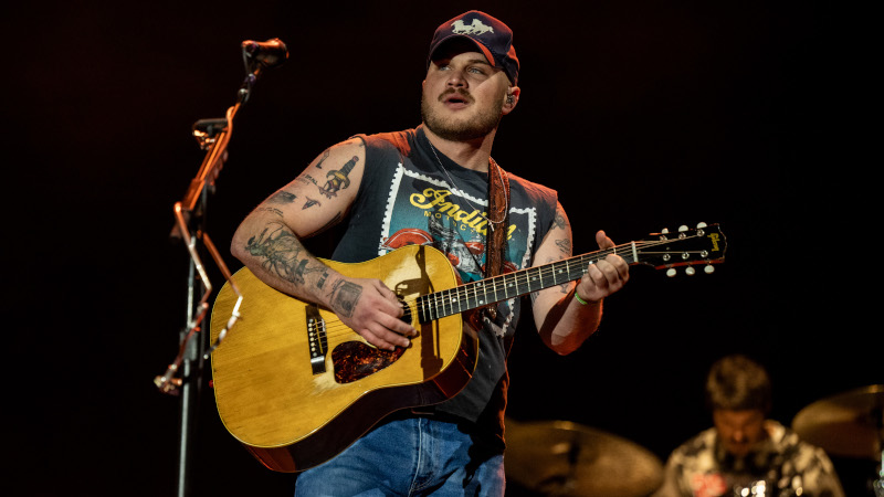Top Country Star Teases Song With Anti-ICE Lyrics