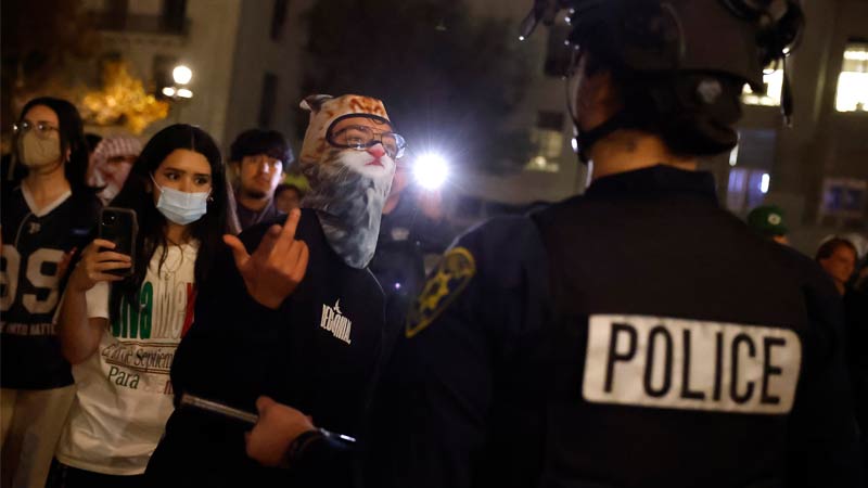 ‘War Zone’: Violent Protest Erupts Outside UC Berkeley Prior to TPUSA Event