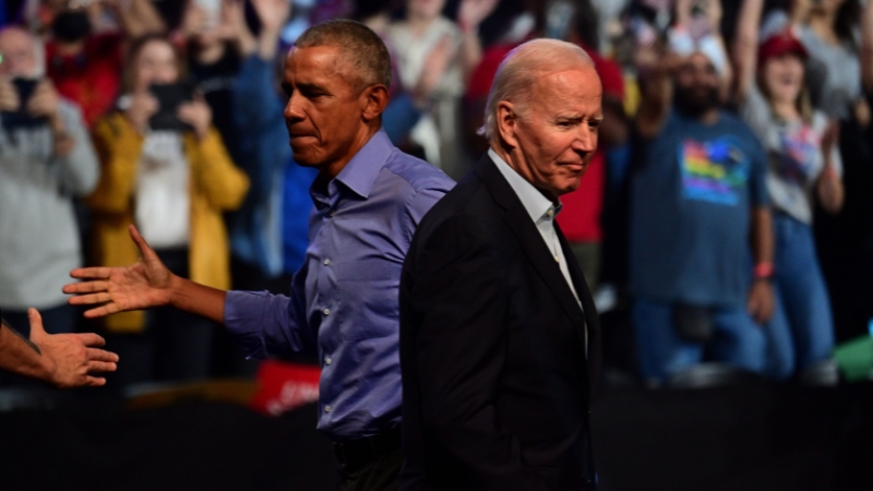 Obama-Biden Relationship in Tatters Obama-Biden Relationship in Tatters