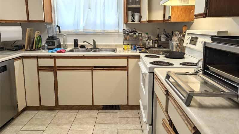 The Middle Class Is Cracking