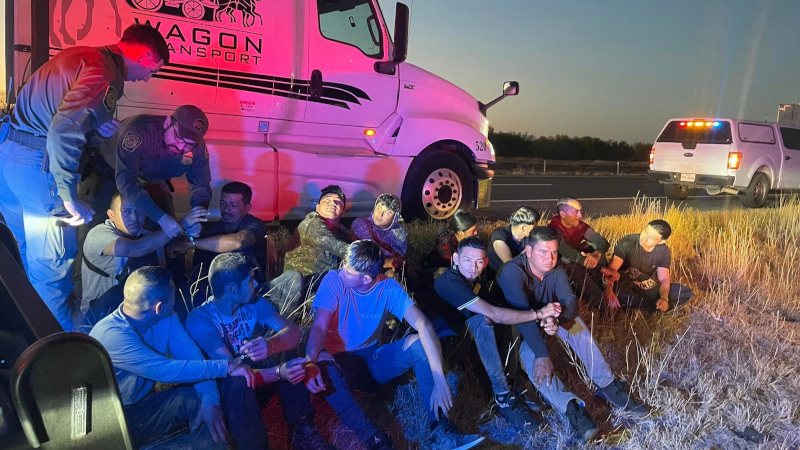 Mexican Suspect Busted Smuggling 17 Illegals in Stolen Big Rig