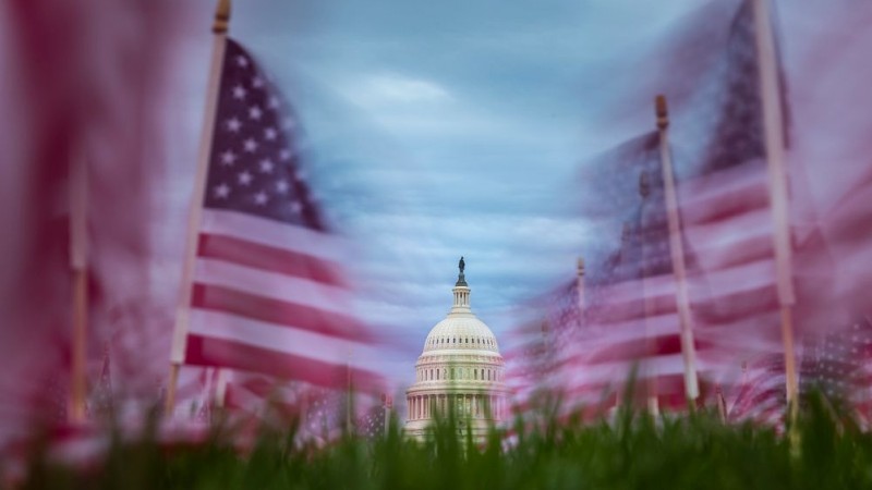 Monday Live: Senate Dems Break With Schumer, Advance Plan To End Record-Breaking Gov’t Shutdown — Must-Watch/Share Broadcast!