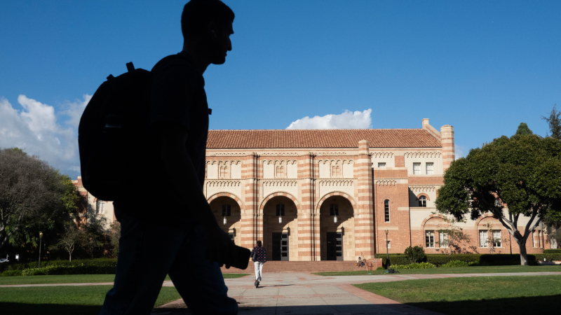 Dept. of Education to Warn Applicants for Aid at Schools With Low Earnings for Grads Dept. of Education to Warn Applicants for Aid at Schools With Low Earnings for Grads