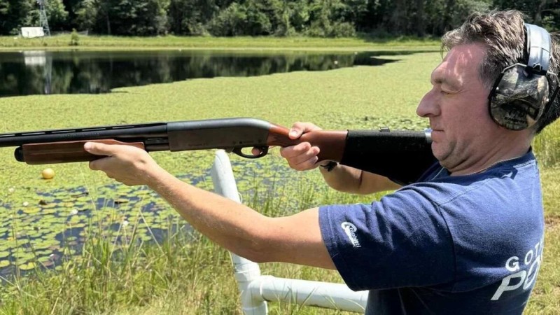 UK Man Arrested For Posing With Gun In Photo Taken While In The US