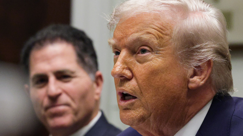 Trump Teases Land Strikes in Venezuela ‘Soon’